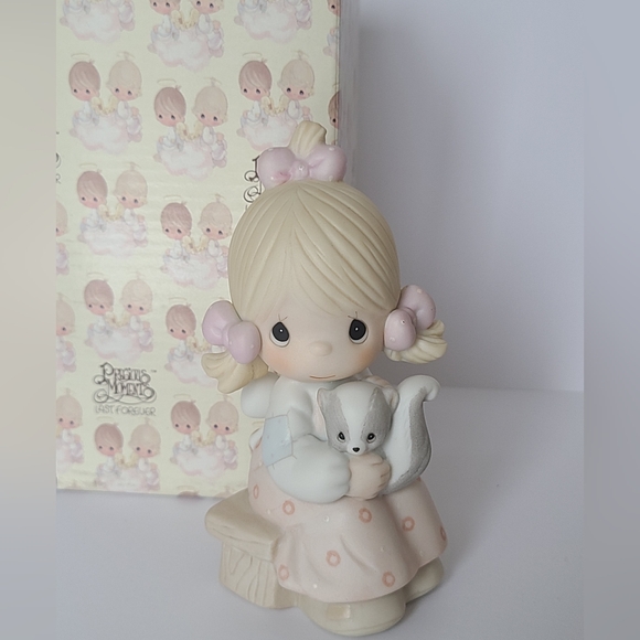 Precious Moments Other - Vintage 80s Precious Moments Girl Skunk Collectible Porcelain Figurine